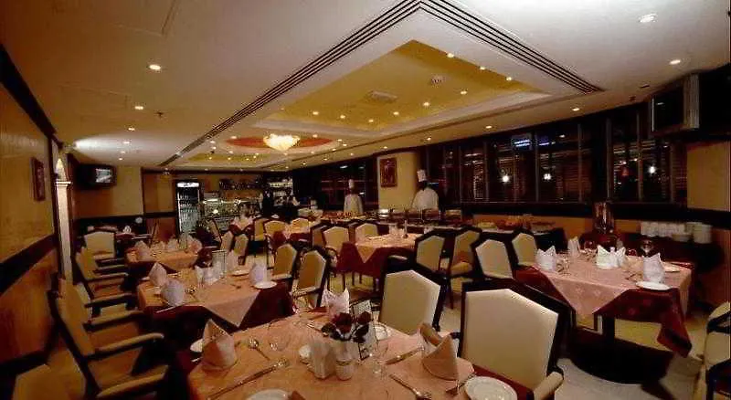 Signature Hotel Deira Dubaj